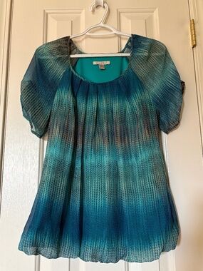 Roz & Ali Size Medium Top